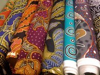 tkaniny w hurtowni tapicerskiej